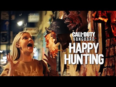 Call of Duty Vanguard: Zombies Prank Scare London 🧟 Happy Hunting…