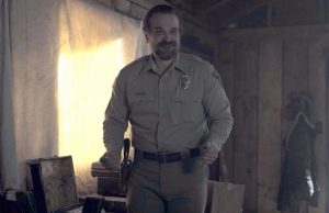 Xerife Hopper fará "dancinha"