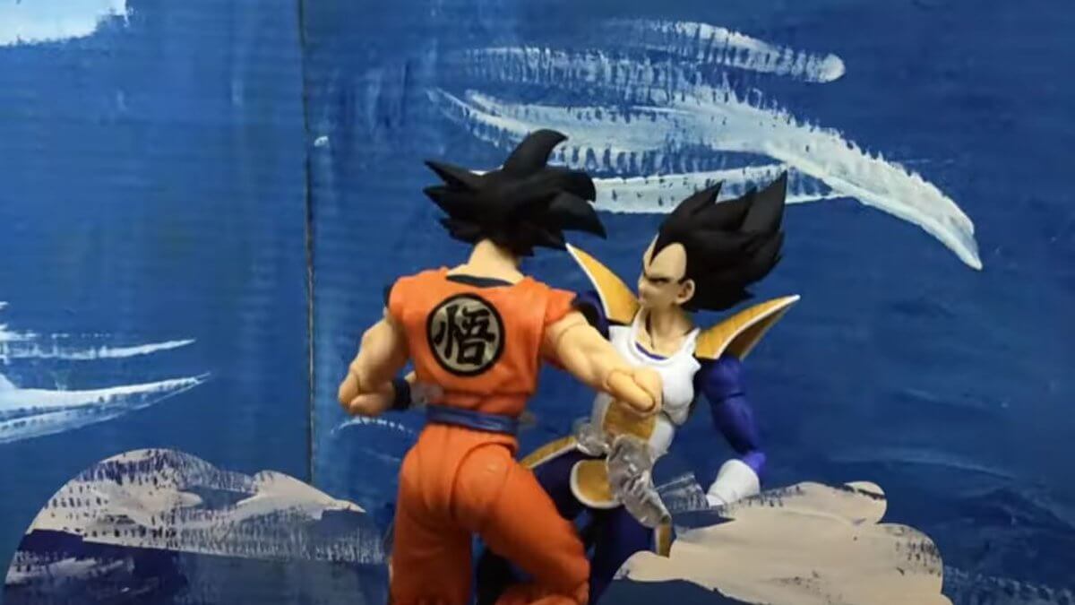Dragon Ball Stop-Motion Curto coloca Goku contra Vegeta