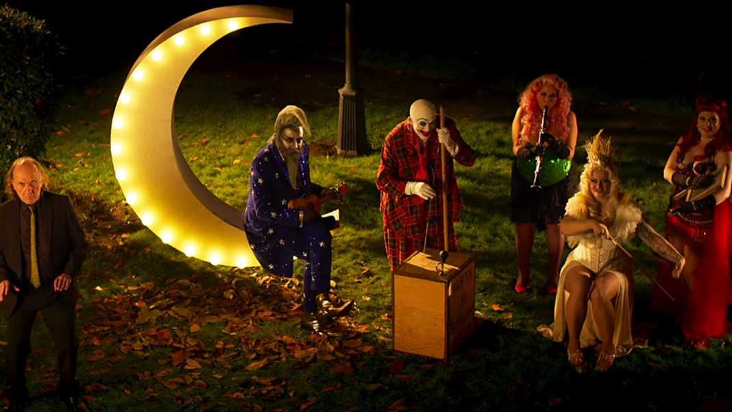 The Show: Primeiro filme de Alan Moore ganha trailer