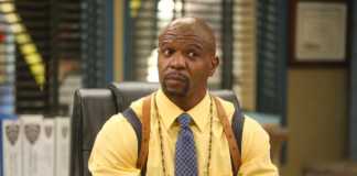 Terry Crews posta foto de máscara na volta as gravações de Brooklyn Nine-Nine