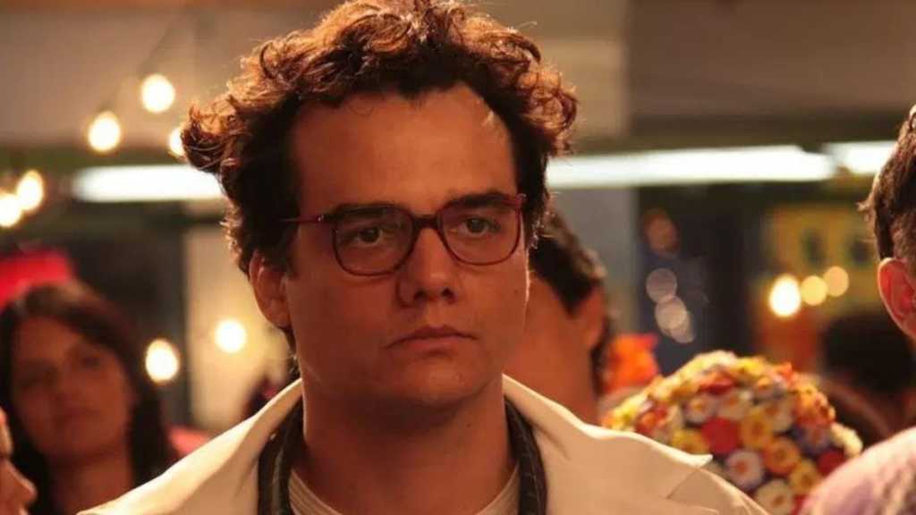 Wagner Moura em O Homem do Futuro