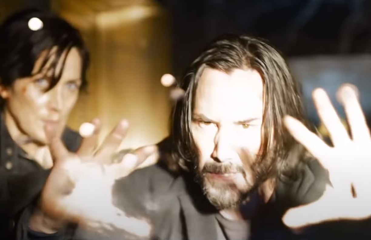 Matrix 4: Keanu Reeves rouba cena em trailer