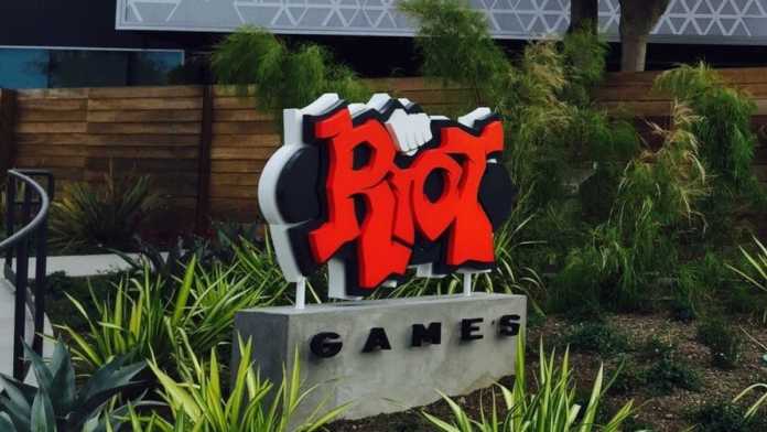 Riot Games | Empresa concorda em pagar 100 milhões de dólares em processo por discriminação