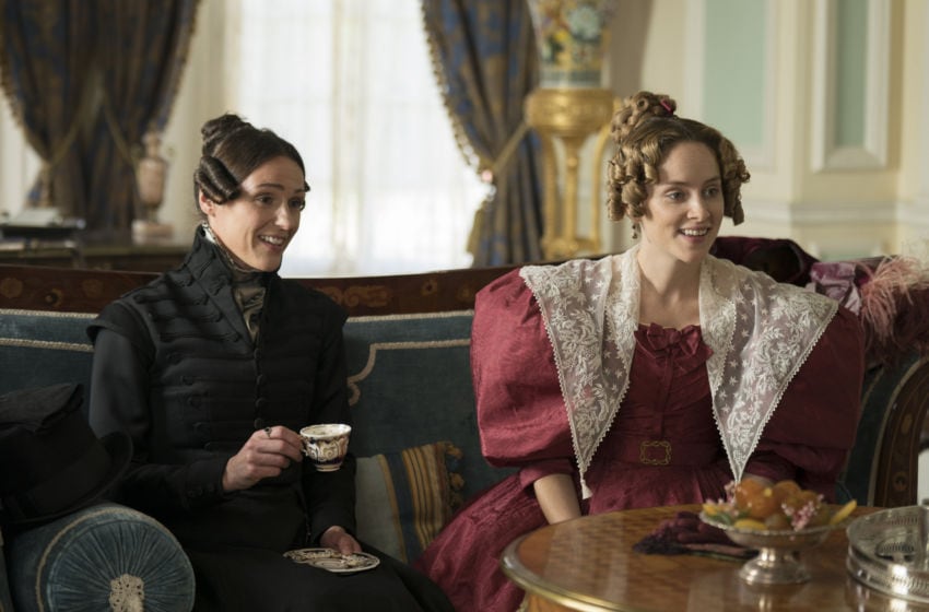 Gentleman Jack, episódio 2x1 já disponível! Temos os detalhes.