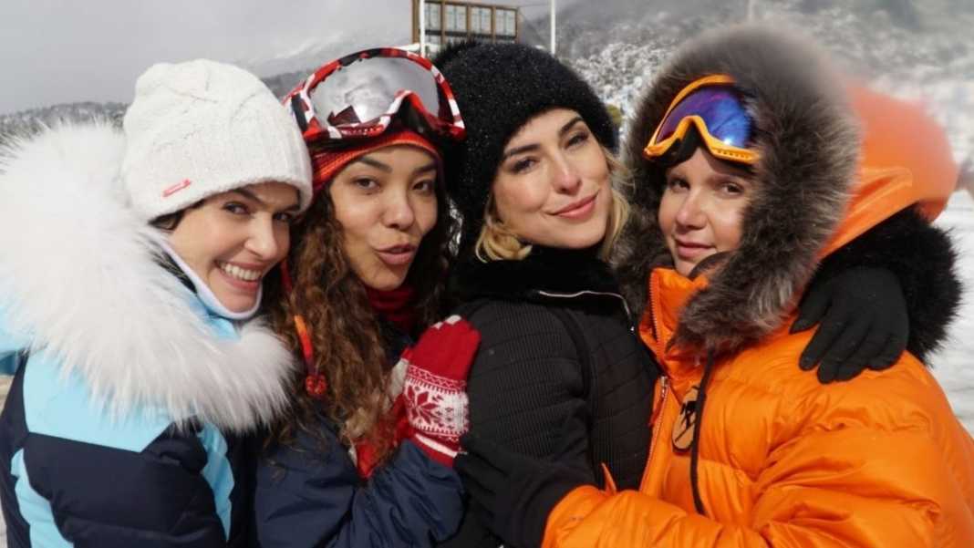 onde assistir Quatro Amigas Numa Fria 4 online