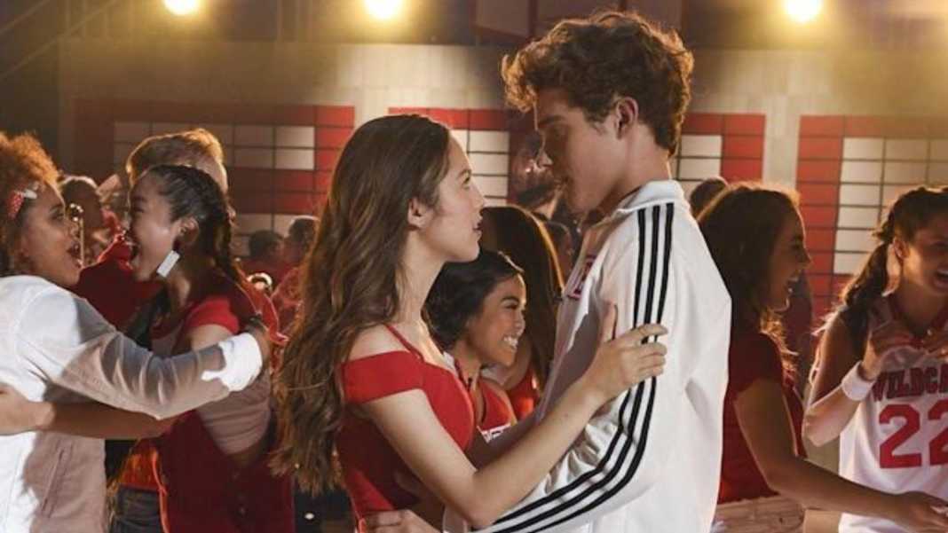 High School Musical 3 temporada ep 1 3x01 3ª disney plus