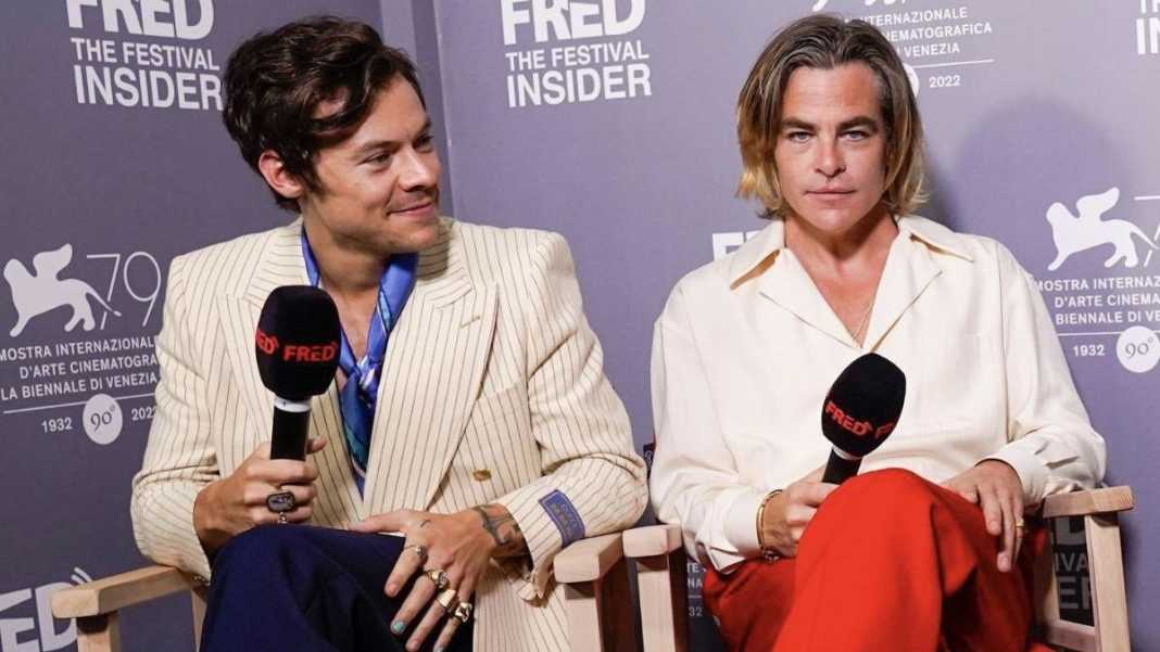 Harry Styles Chris Pine cuspiu não se preocupe querida