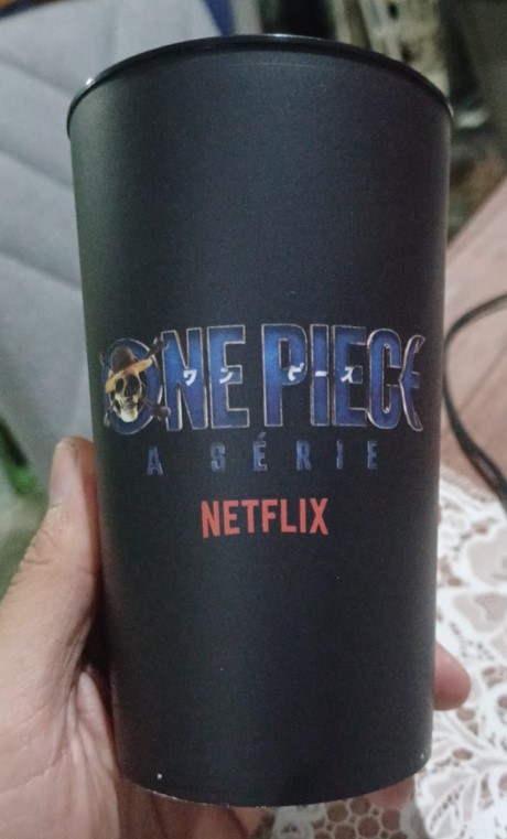 Going Merry One Piece na Praia de Copacabana #Luffy #Netflix 