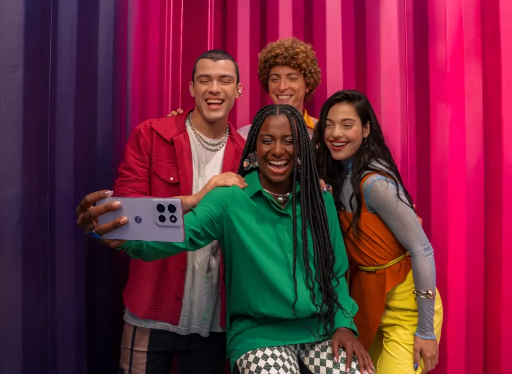 Moto G86 é lançado no Brasil pela Motorola para competir no topo 3 motog86lifestyle