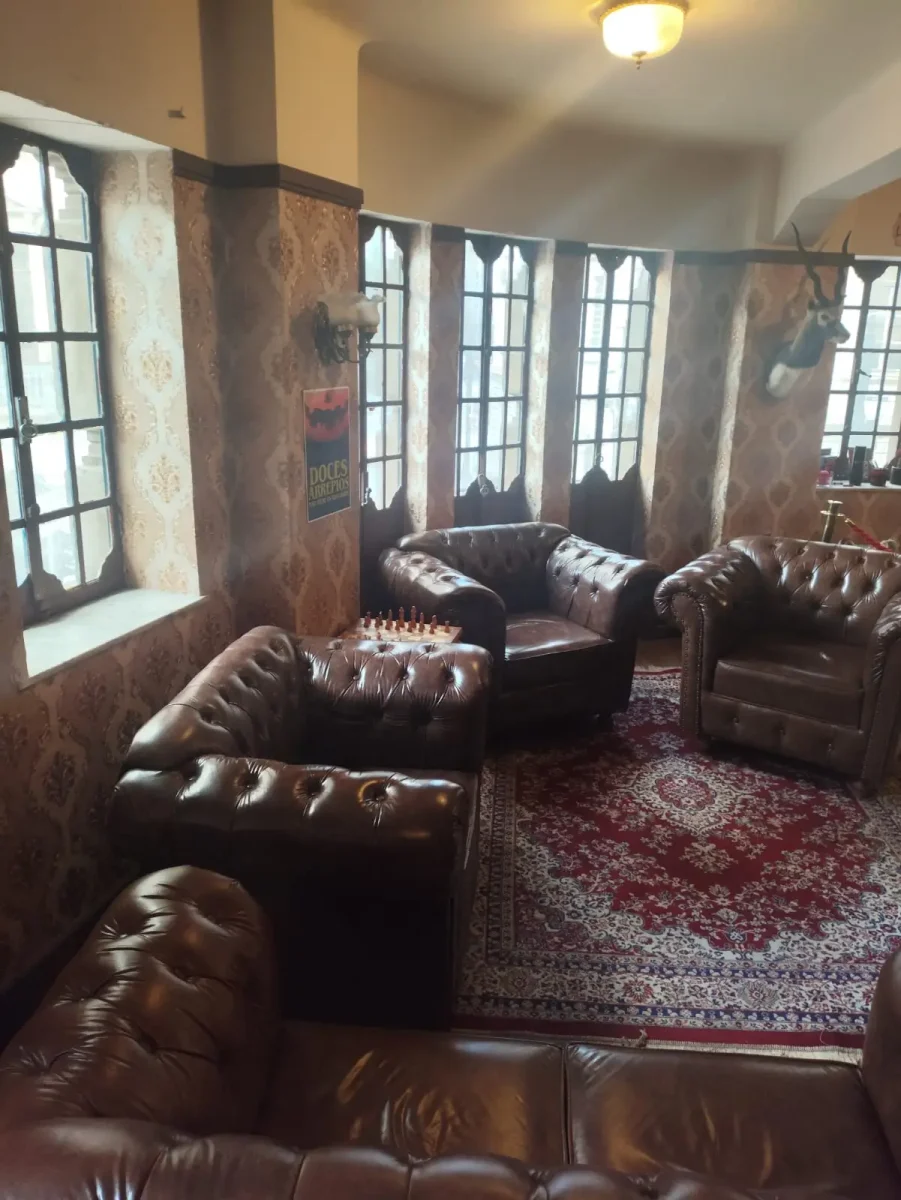 Relato de Experiência: Fini e Edifício Rolim animando o Halloween 1 edificio rolim escape room imagem 001