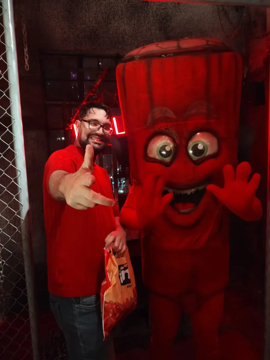 Relato de Experiência: Fini e Edifício Rolim animando o Halloween 4 fini edificio rolim brindes halloween2