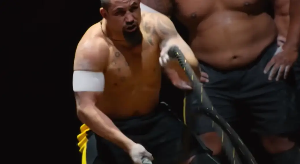 A Batalha dos 100: Ásia traz novos atletas ao extremo na Netflix 3 Robert Whittaker, Lutador de MMA