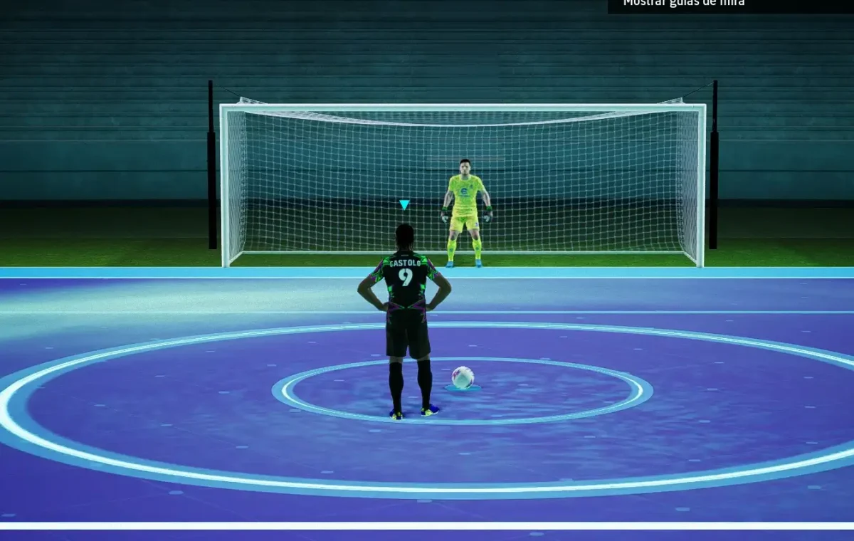 Minijogo de pênaltis do eFootball 2026 mostrando o sistema onde o jogador indica o canto da batida.