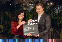 Com presença do co-CEO, Netflix inaugura novo escritório em São Paulo Greg Peters, co-CEO da Netflix, e Elisabetta Zenatti