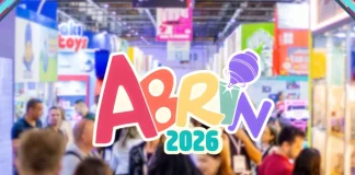 Público e estandes na Abrin 2026 no Expo Center Norte, em São Paulo