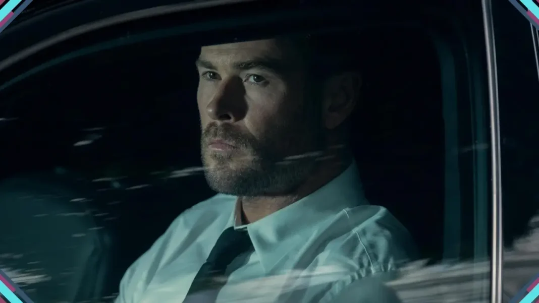 Chris Hemsworth em Caminhos do Crime na Pacific Coast Highway