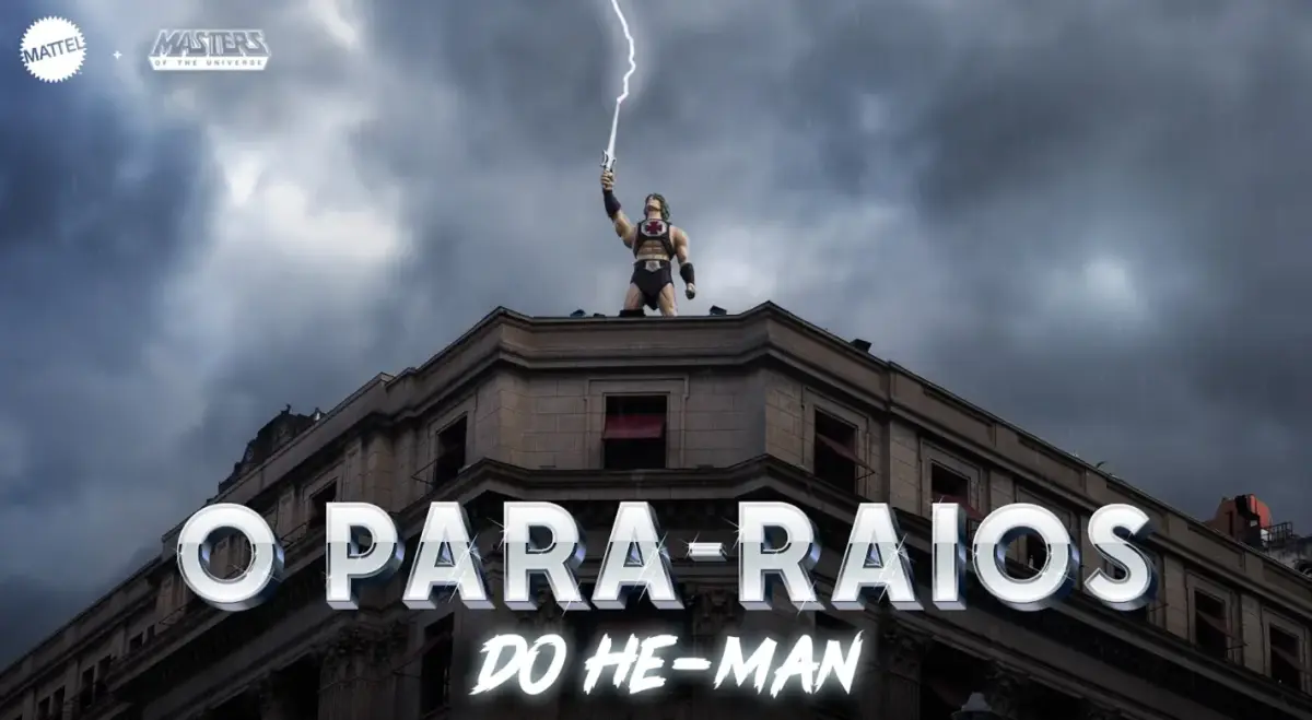 Mattel instala He-Man de 6 metros no topo do Shopping Light em São Paulo 2 O para-raios do He-Man, da Mattel no topo do Shopping Light