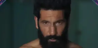 Jon Bernthal como Frank Castle em cena intensa do especial O Justiceiro: Uma Última Morte na Disney+