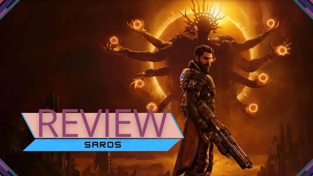 Arte oficial de Saros com Arjun Debrage armado em frente a divindade de múltiplos braços com eclipse ao fundo, para review do jogo no PS5