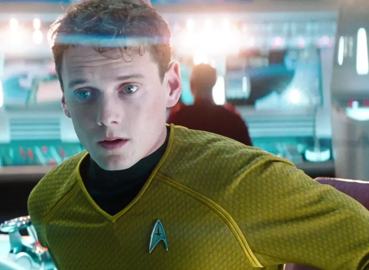 Anton Yelchin: 10 anos sem o eterno Pavel Chekov de Star Trek 1 anton yelchin como pavel chekov star trek remake 26