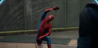 Tom Holland como Homem-Aranha em cena de Homem-Aranha: Um Novo Dia, filme que mostra Peter Parker tentando reconquistar MJ após Sem Volta para Casa.
