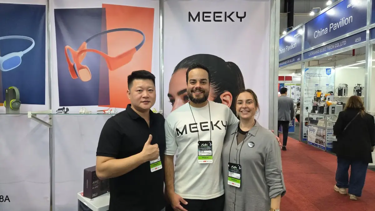 Meeky apresenta linha de fones na Eletrolar Show 2026 e mira expansão 2 meeky estande fone ouvido marca produtos brasileira eletrolar show 2026