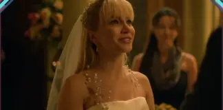 Cena de Elize: Sombras de uma Mulher mostra a protagonista em um ambiente escuro durante o thriller da Netflix.