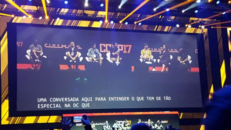 “Comics são como bússolas morais” diz Joe Prado no painel da DC na CCXP2017