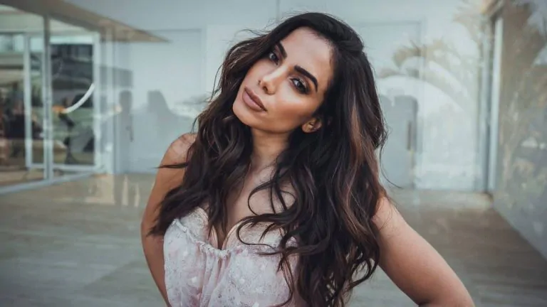 Netflix anuncia nova série documental sobre a vida de Anitta, confira o trailer