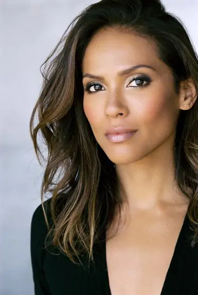 368692 906814 lesley ann brandt headshot 3 web