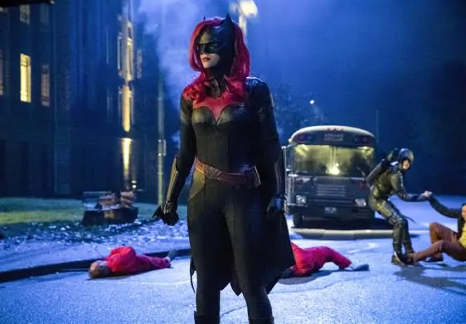 Estréia de Batwoman supera audiência de Supergirl