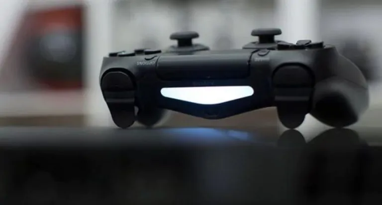 Playstation 5 chega as lojas no natal de 2020
