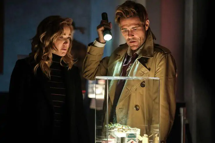 Legends of Tomorrow Caity Lotz as Sara Lance White Canary and Matt Ryan as Constantine1