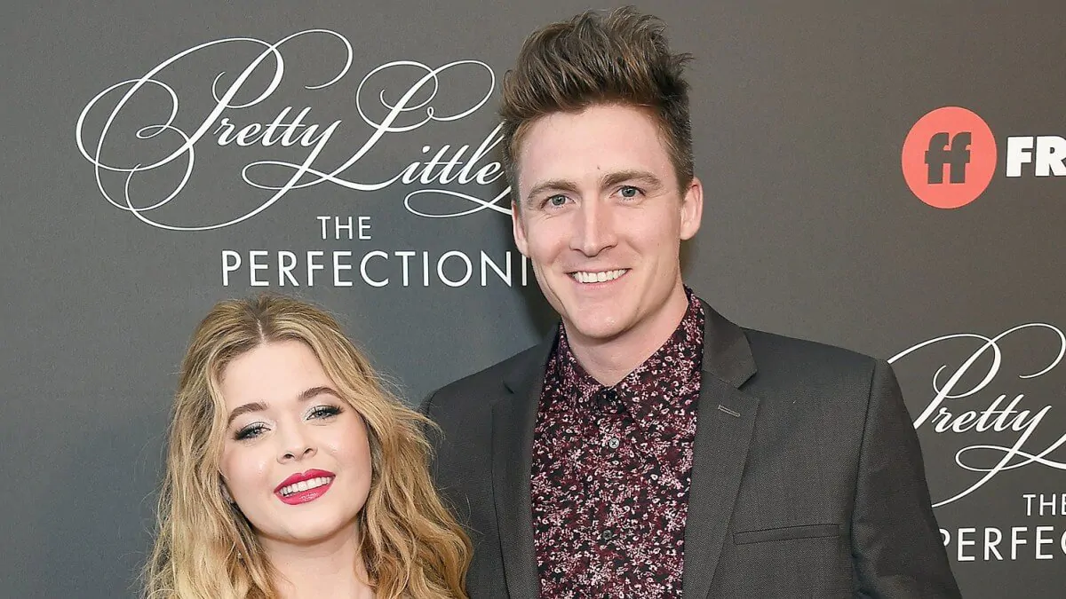 Sasha Pieterse de "Pretty Little Liars" está grávida