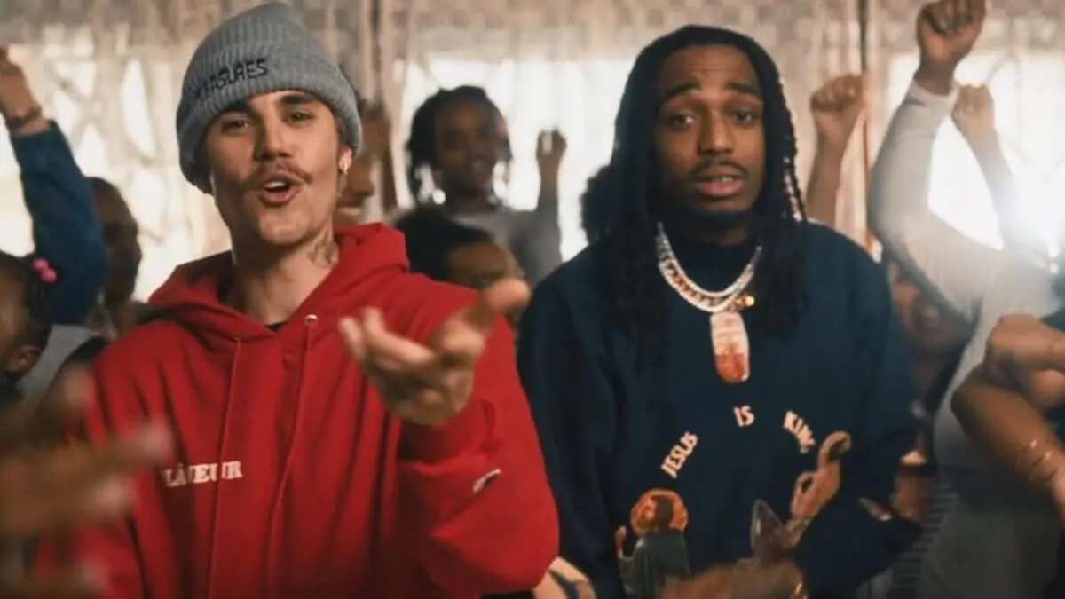 "Intentions" de Justin Bieber/Quavo no TOP 5 Billboard