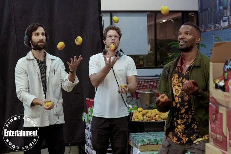 Henry Joost Ariel Schulman and Jamie Foxx behind the scenes on Project Power 1
