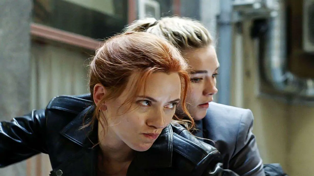 Scarlett Johansson vai “entregar o bastão” para Florence Pugh em 'Viúva Negra
