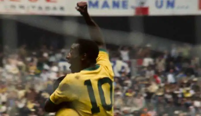 Pelé: Documentário do Rei do Futebol chega a Netflix em fevereiro