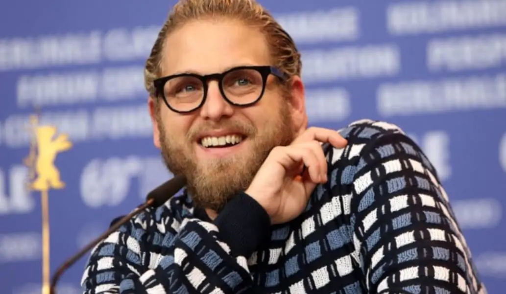 Jonah Hill diz aos fãs para não questionarem seu corpo