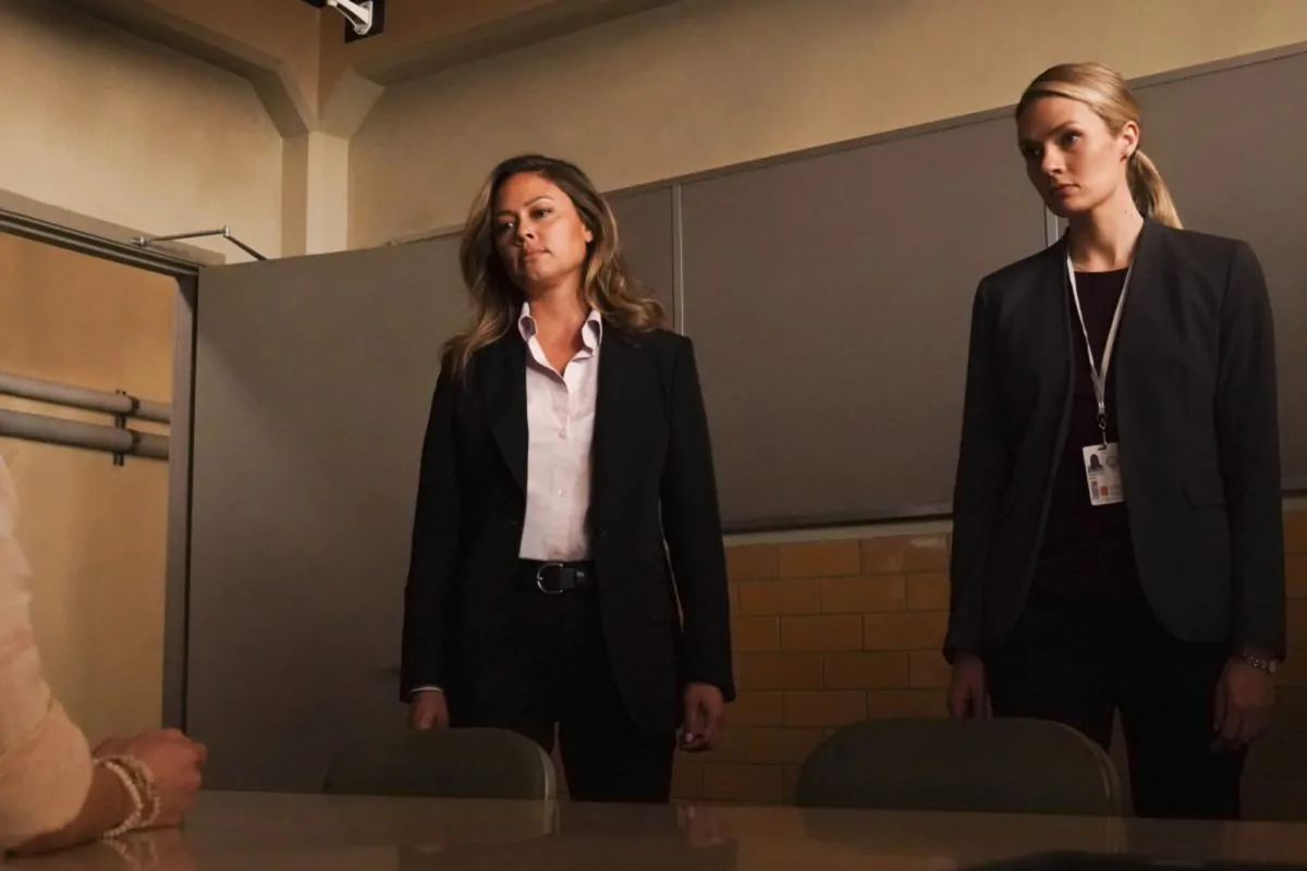 NCIS: Hawai'i renovada para 3ª temporada! 1 ncis hawaii