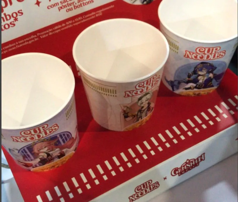 Kit Exclusivo Cupverse Genshin Impact da Cup Noodles mais Porta Cups.