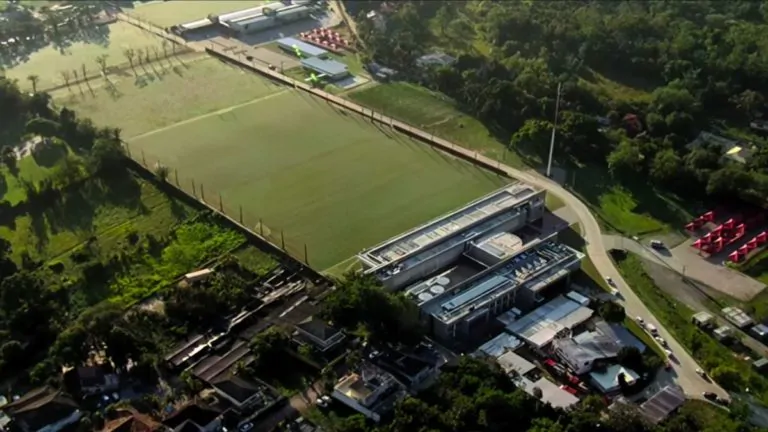 Netflix anuncia sua nova minissérie documental O Ninho: Futebol & Tragédia